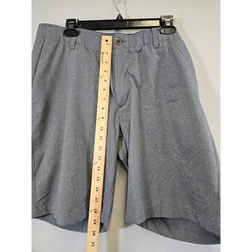 Under Armour Golf Performance HeatGear Heathered Grey Athletic Shorts 38